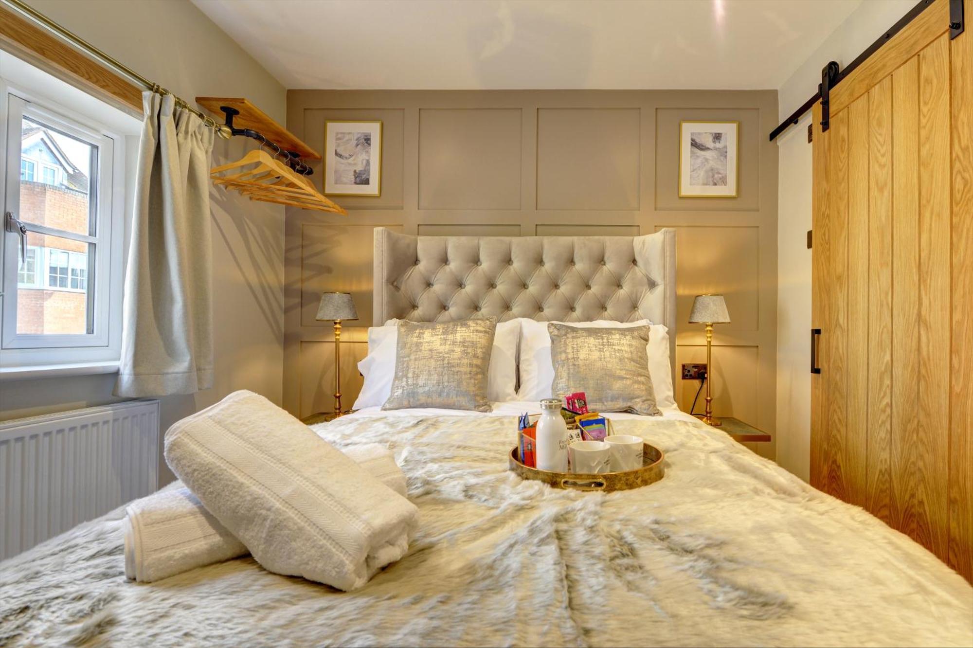 The Bridge House Henley Hotel Bagian luar foto